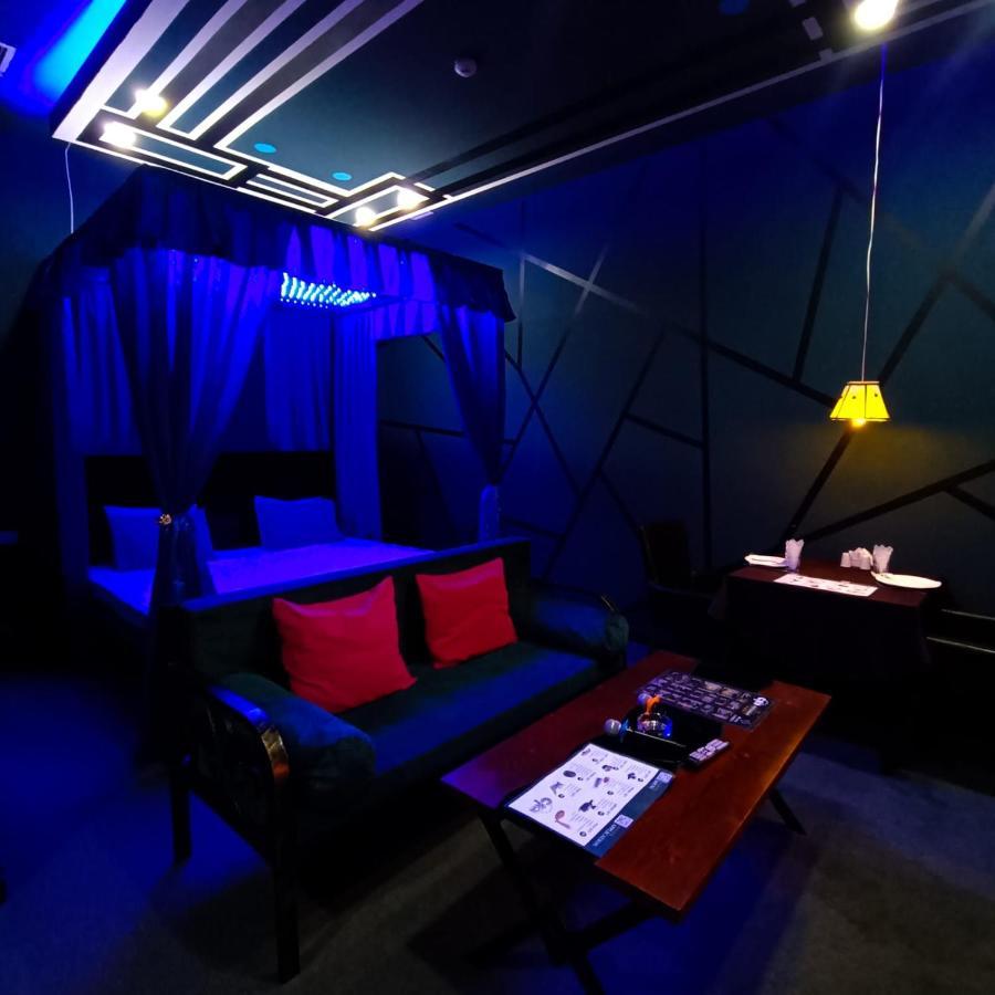 Cinema Plaza Hotel 巴库 外观 照片