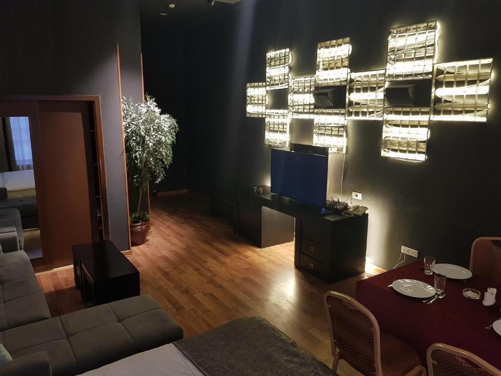 Cinema Plaza Hotel 巴库 外观 照片