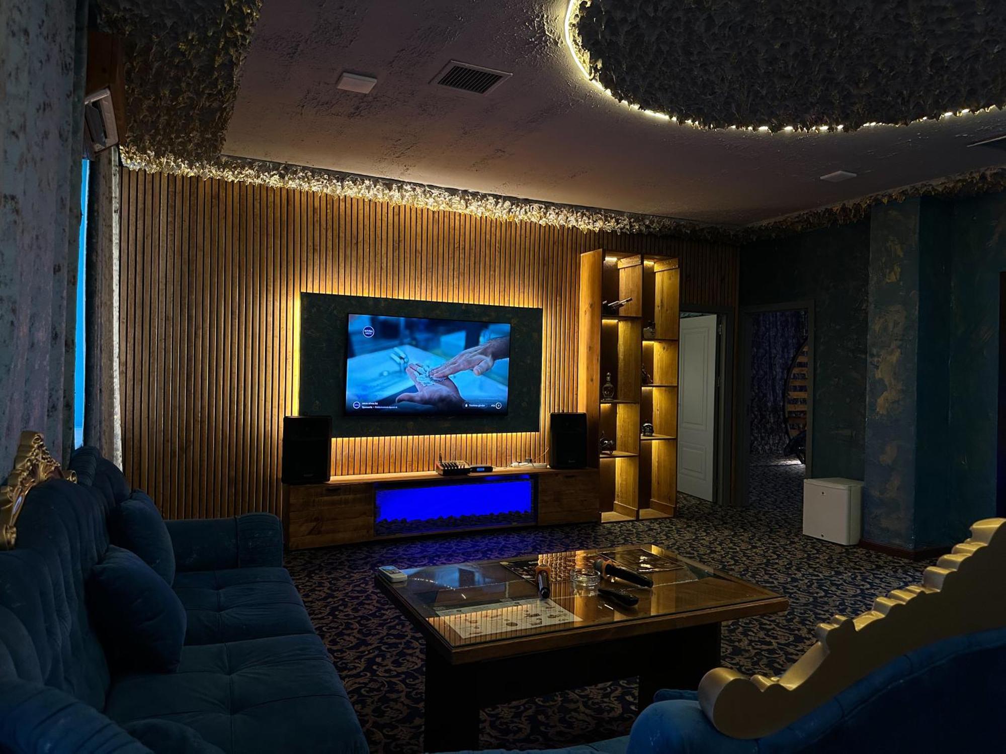 Cinema Plaza Hotel 巴库 外观 照片