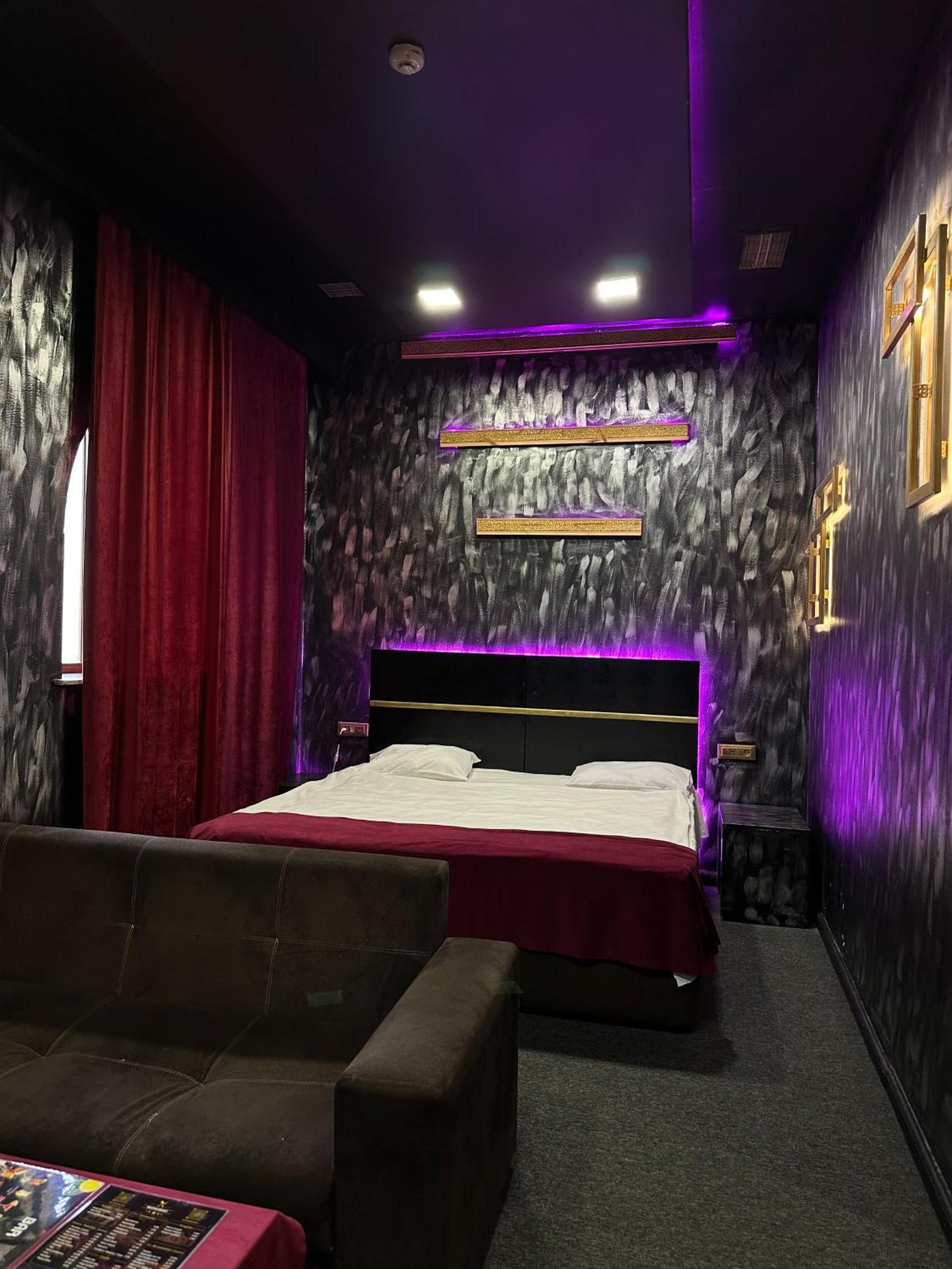 Cinema Plaza Hotel 巴库 外观 照片