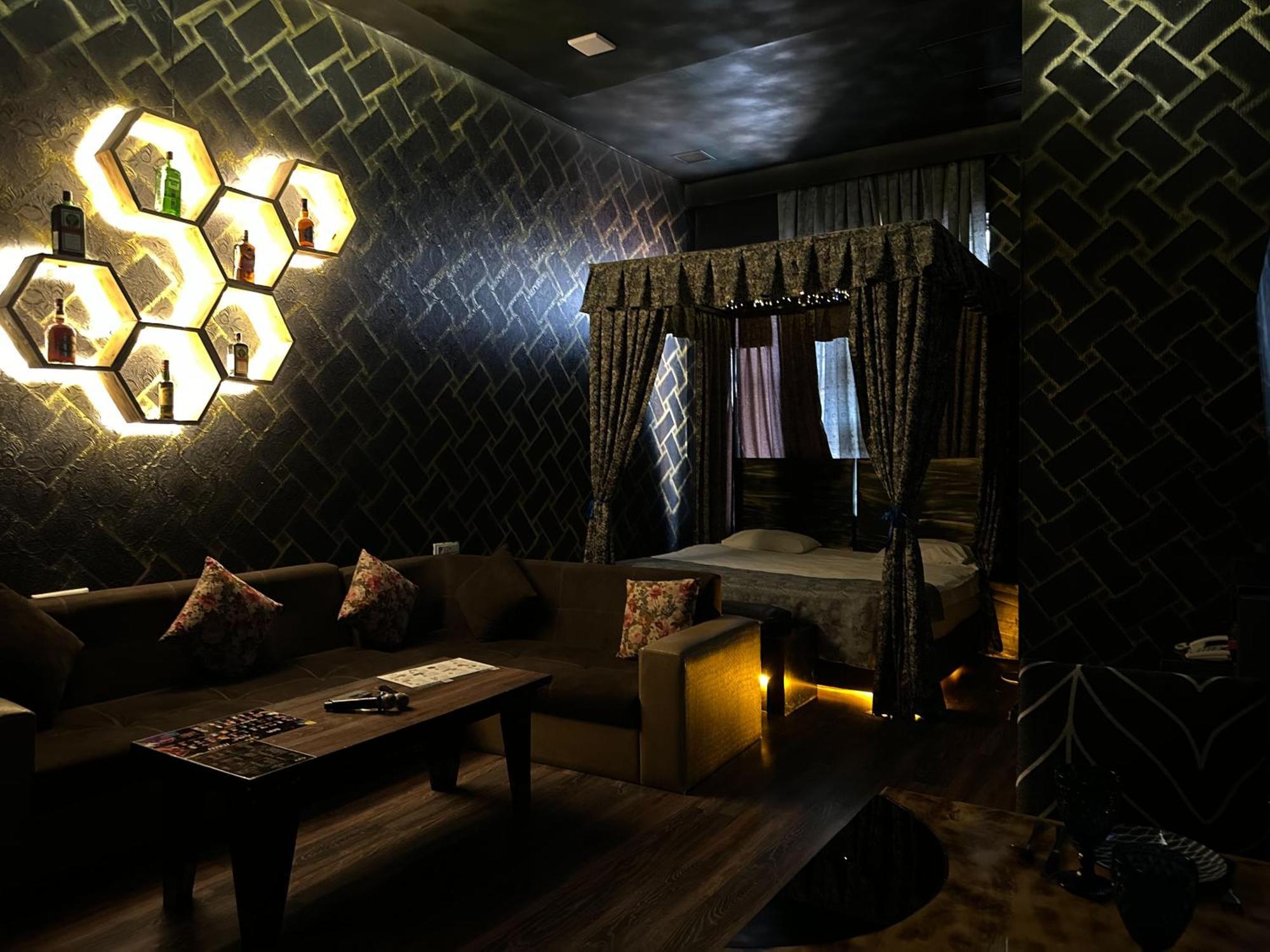 Cinema Plaza Hotel 巴库 外观 照片